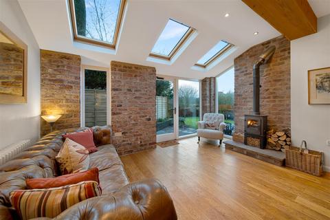 4 bedroom detached house for sale, Derwent Cottage, Scarborough Road, Norton, Malton