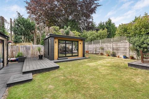 4 bedroom detached house for sale, Dicket Mead, Welwyn