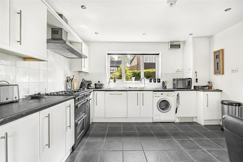 4 bedroom detached house for sale, Dicket Mead, Welwyn