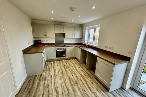 3 bedroom detached house for sale, Elm Drive, Holbeach, PE12