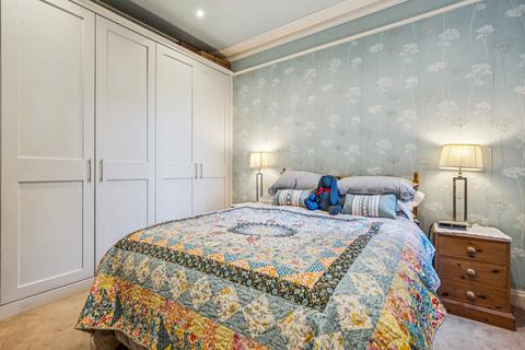 2 bedroom flat for sale - Balliol Road, W10