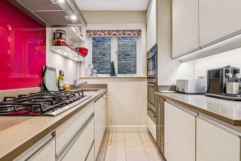 2 bedroom flat for sale, Balliol Road, W10
