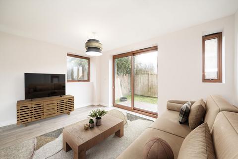 undefined, Russell Road, Mitcham CR4