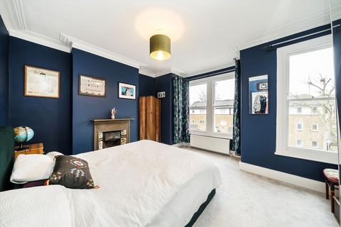 4 bedroom terraced house for sale, Ravensbourne Road, London SE6