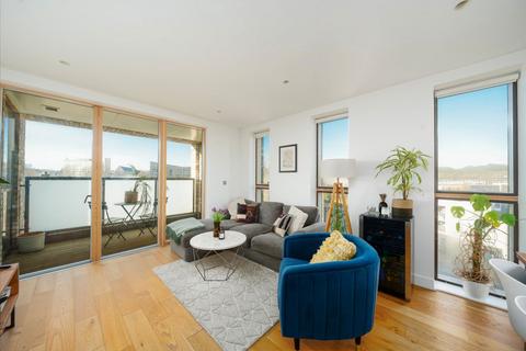 2 bedroom flat for sale - Vicars Road, London NW5