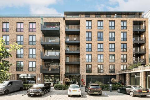 2 bedroom flat for sale, Centric Close, London NW1