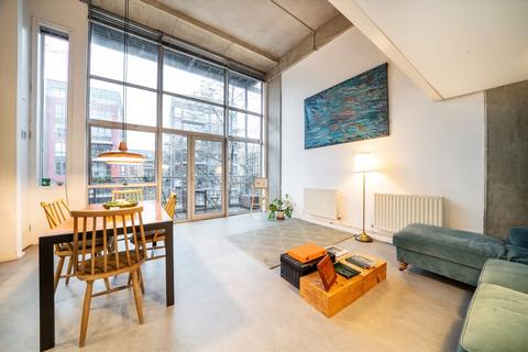 2 bedroom flat for sale, Kingsland Road, London E8