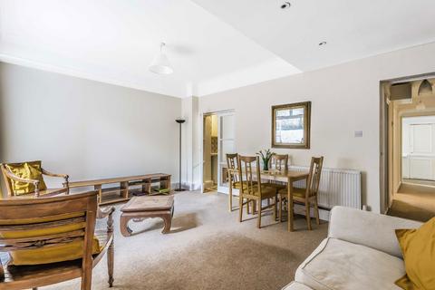 2 bedroom flat to rent, Winchester Street, London SW1V