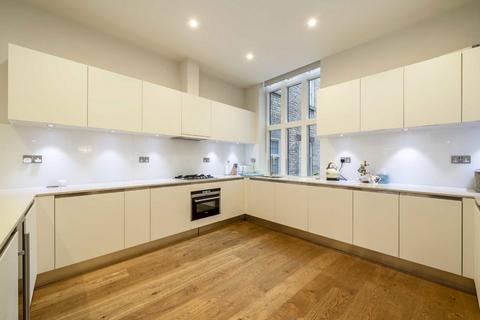 3 bedroom flat to rent, Great Peter Street, London SW1P