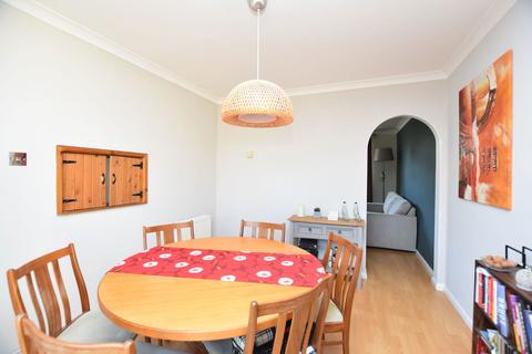 3 bedroom end of terrace house for sale, Cripley Road, Farnborough GU14