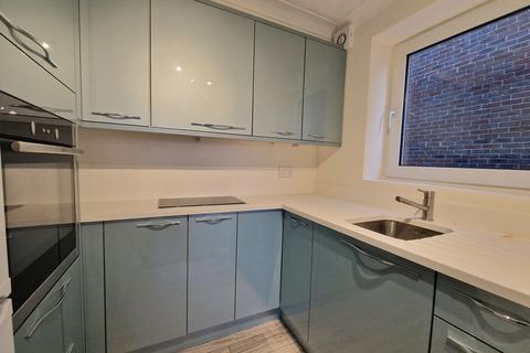 undefined, Galsworthy Road, Kingston Upon Thames KT2