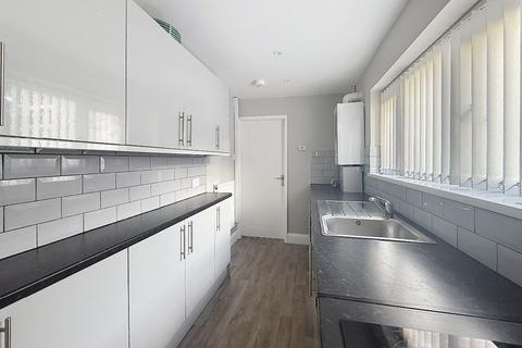 2 bedroom terraced house to rent, Fuller Street, Stoke-on-Trent, Staffordshire, ST6 6DB