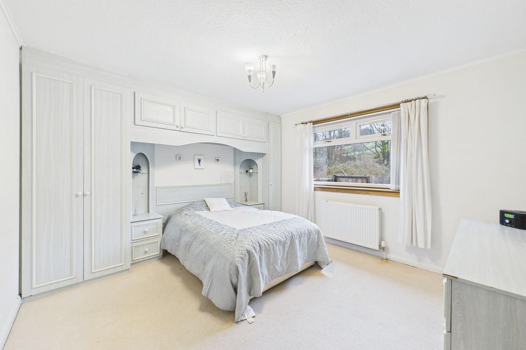 Bedroom 1 Angle 1