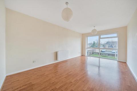 1 bedroom flat for sale, Richens Drive,  Carterton,  Oxfordshire,  OX18