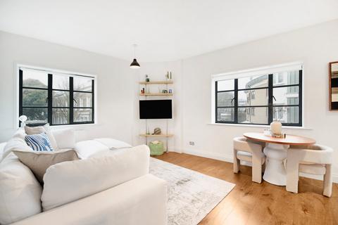 1 bedroom flat to rent, City Garden Row, London