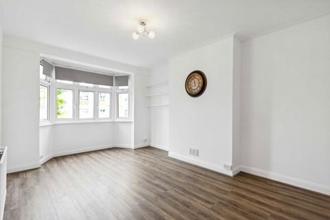 2 bedroom flat to rent - Colney Hatch Lane, London N10