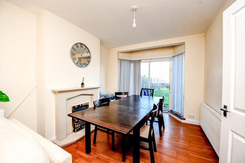 undefined, Jubilee Drive, Ruislip, HA4