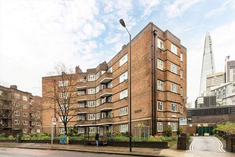 2 bedroom flat to rent - Long Lane, London SE1