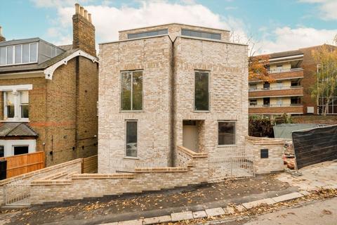 4 bedroom semi-detached house for sale, Blythwood Road, London N4