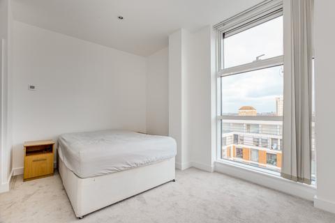 2 bedroom flat to rent, Cornell Square, London