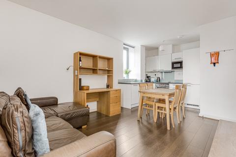 1 bedroom flat to rent, Lumiere Apartments, 58 St. John's Hill, London
