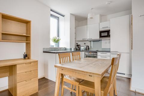 1 bedroom flat to rent, Lumiere Apartments, 58 St. John's Hill, London