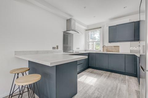 2 bedroom flat to rent, Dorothy Road, London
