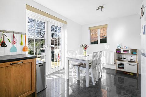 3 bedroom semi-detached house for sale, Newfields, Welwyn Garden City