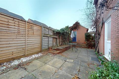 3 bedroom detached house for sale, Hunsdon Close, Milton Keynes MK14