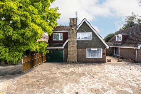 Burnside Close, Twickenham TW1