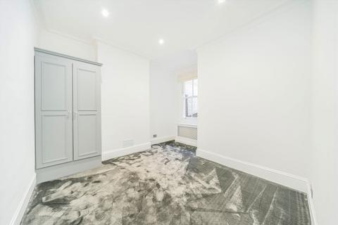 2 bedroom flat to rent, Lambrook Terrace, London SW6