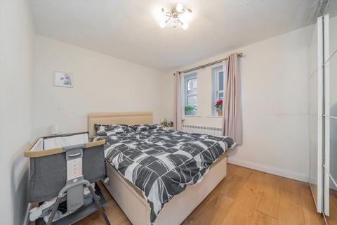 1 bedroom flat to rent, Vicars Bridge Close, Wembley HA0