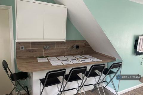 1 bedroom in a house share to rent, Leabon Grove, Birmingham, B17