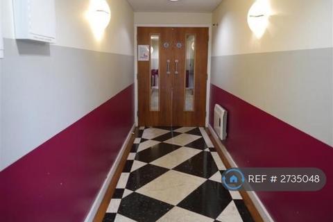 2 bedroom flat to rent, The Pinnacle, Reading, RG1