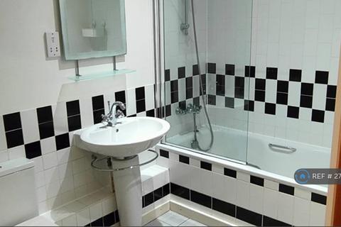 2 bedroom flat to rent, The Pinnacle, Reading, RG1