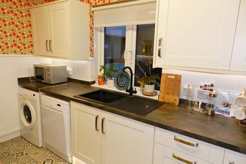 3 bedroom flat for sale, Forsyth Place, Enfield EN1