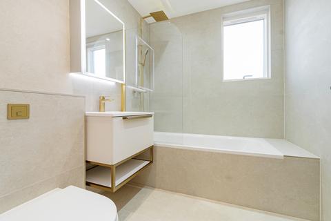 undefined, Norbury Avenue, London, SW16