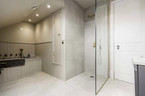 2 bedroom flat for sale, Fordhook Avenue, London W5