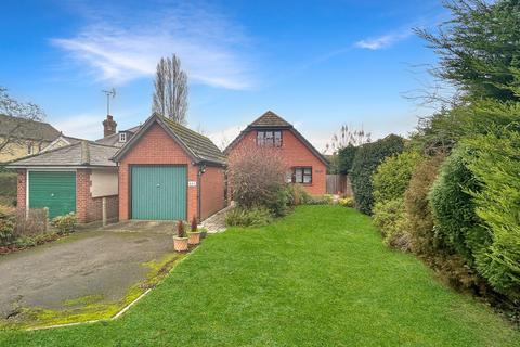 3 bedroom detached bungalow for sale, Hartford Road, Huntingdon, Cambridgeshire.