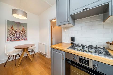 1 bedroom flat for sale, Montem Road, London SE23