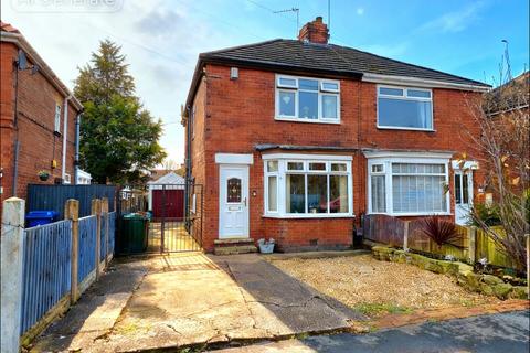 2 bedroom semi-detached house for sale, Crompton Avenue, Doncaster
