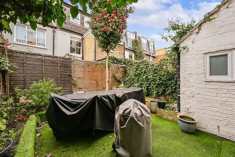 4 bedroom terraced house to rent, Burnfoot Avenue, London SW6