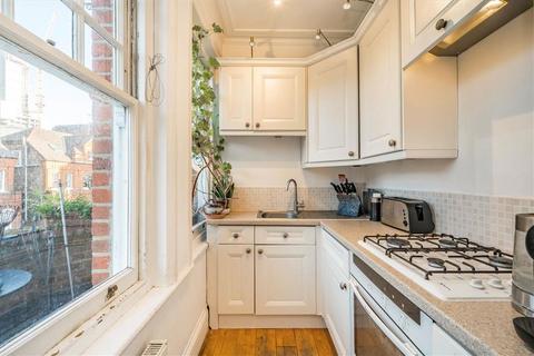 2 bedroom flat for sale, Mornington Avenue, London W14