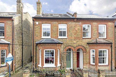 4 bedroom house to rent - Heath Gardens, Twickenham TW1