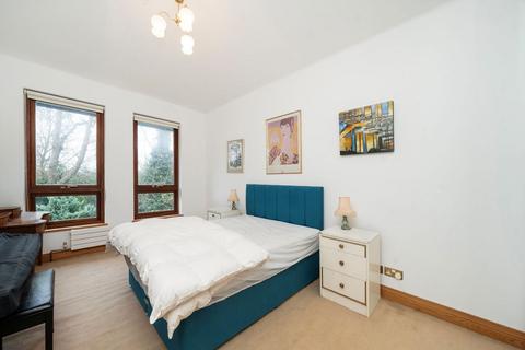 undefined, Highfields Grove, London N6