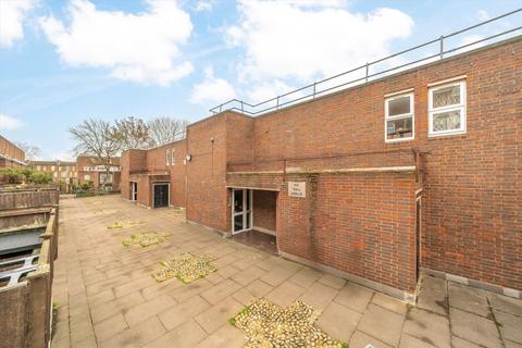 1 bedroom flat for sale, Mowatt Close, London N19