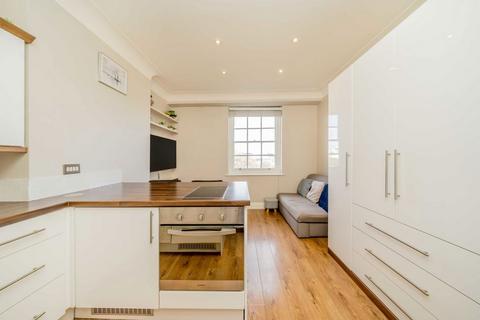 1 bedroom flat for sale, Grove End Road, London NW8