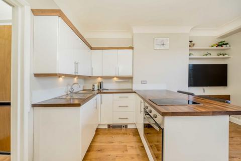 1 bedroom flat for sale, Grove End Road, London NW8