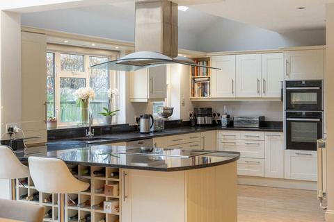 5 bedroom house for sale, Percy Road, Hampton TW12