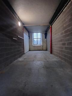 Warehouse to rent - Garden Street, Abbey Village, Chorley